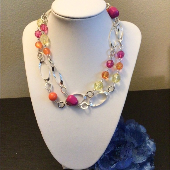 NWOT. Silver Tone Chain & Fuchsia, Orange, Yellow Mix Beads Necklace. - Picture 7 of 8
